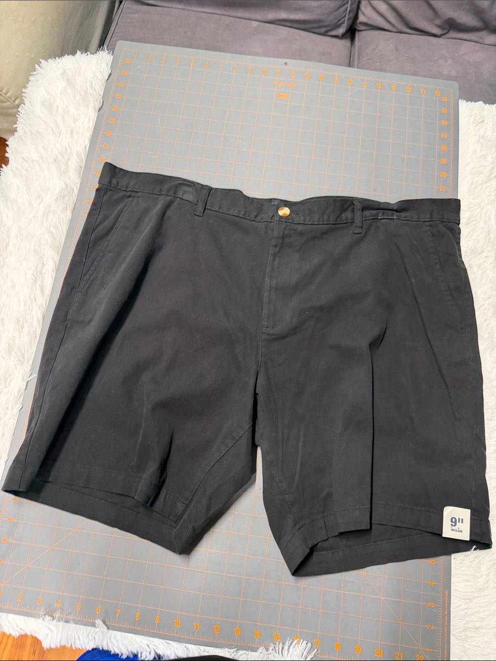 Black Men's Casual Shorts - 9in Inseam 46
